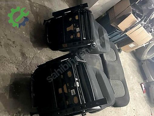 Skoda Fabia Ön Koltuk çıkma parça