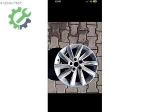 Skoda süperb 17 inç çelik jant