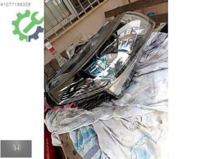 Suzuki Vitara sağ far cami ve iç parcalari