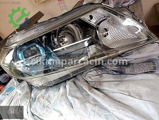Suzuki Vitara Far Camı çıkma parça