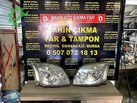 Toyota Avensis Sağ Ön Far çıkma parça