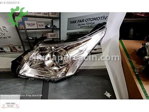 Toyota Avensis Sol Ön Far çıkma parça