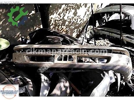 Toyota Corolla Ön Tampon çıkma parça