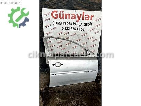 Toyota Corolla Kapı çıkma parça