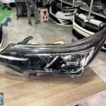 TOYOTA COROLLA SOL FAR 2014-2018 ARASI ORJİNAL 05070721813