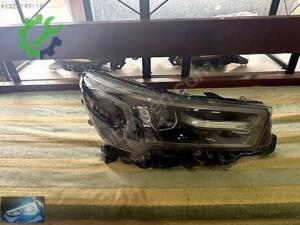 TOYOTA HİLUX FUL LED SAG FAR ORJINAL