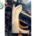 TOYOTA HİLUX SAĞ ÖN ÇAMURLUK ORJİNAL ÇIKMA 1998 2001