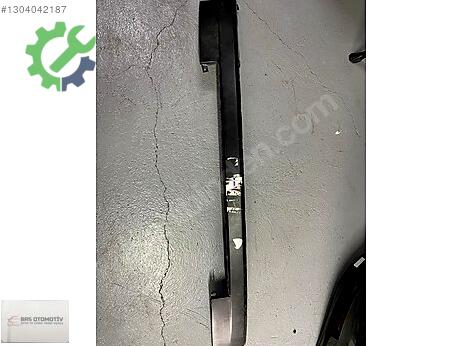 Volkswagen Transporter Ön Panjur çıkma parça