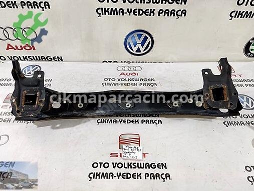 Volkswagen Transporter Ön Tampon Demiri 7H0807109 çıkma parça