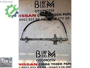 Nissan Terrano Orijinal Çıkma Ön Cam