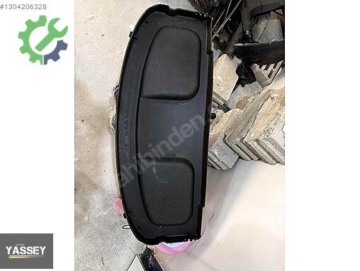 Toyota Auris Bagaj çıkma parça