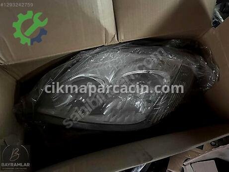 Toyota Corolla Sol Ön Far çıkma parça