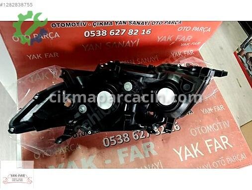 Toyota Corolla Sağ Ön Far çıkma parça