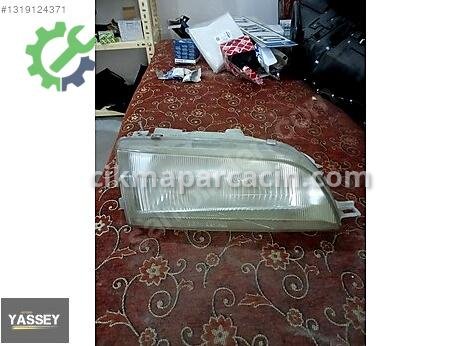 Toyota Corolla Far çıkma parça