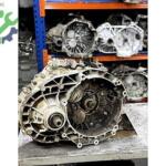 Volkswagen Bora Şanzıman Komple Çıkma Parça İzmir