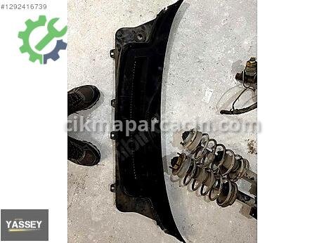 Fiat Uno Ön Cam Izgarası çıkma parça