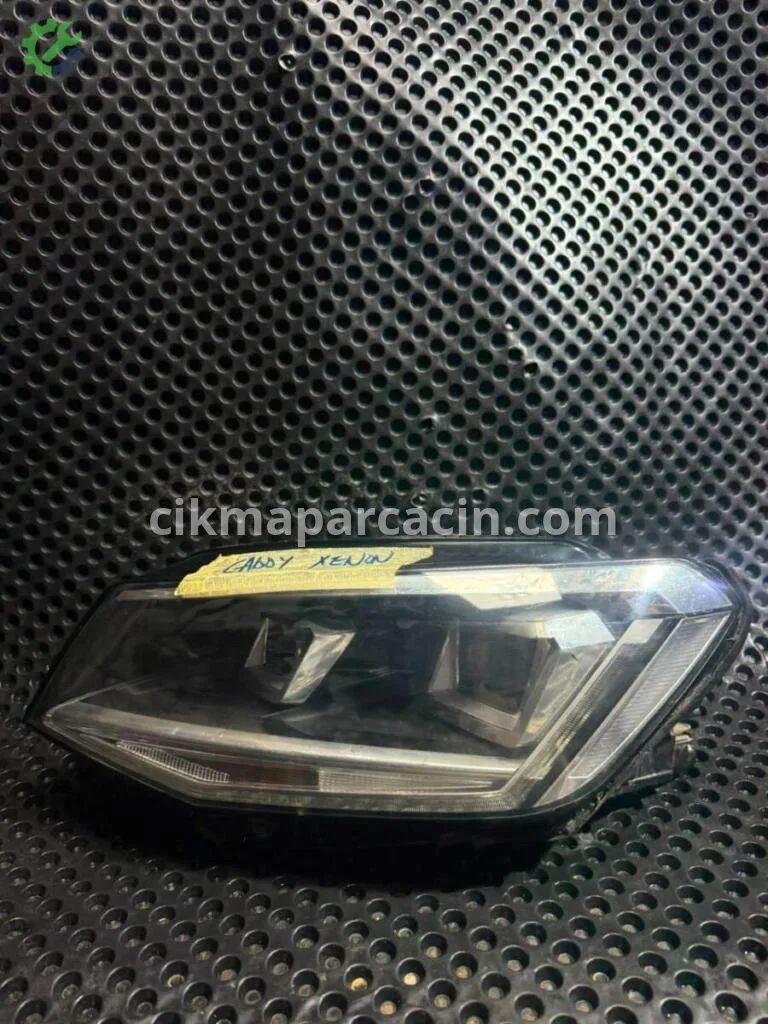Volkswagen Caddy Far çıkma parça