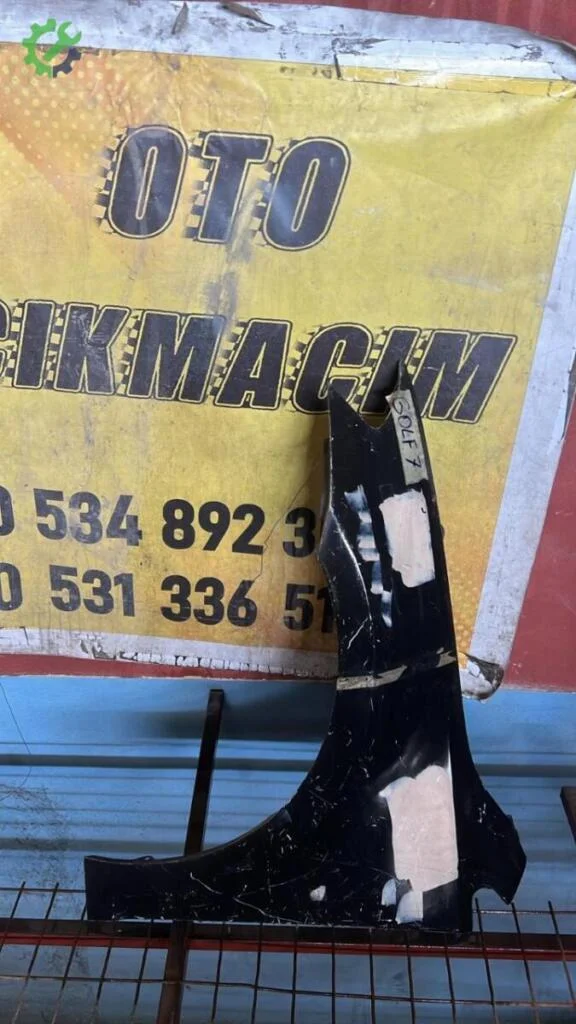 Volkswagen Golf Sol Çamurluk çıkma parça