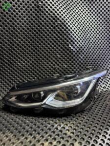 VOLKSWAGEN GOLF 8 SOL FAR