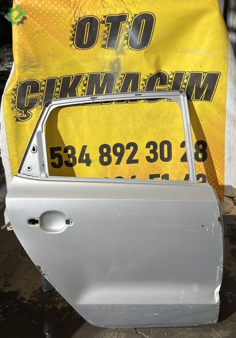 Volkswagen Polo Sağ Arka Kapı çıkma parça