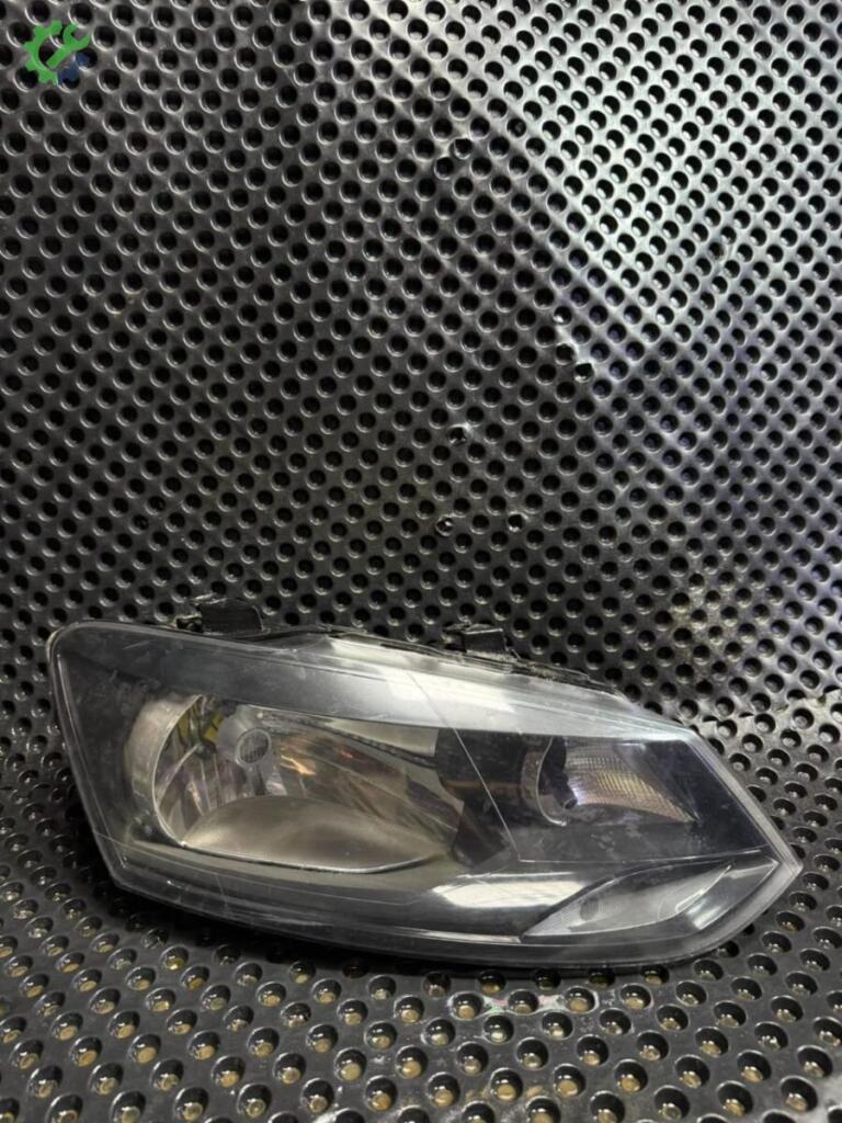 Volkswagen Polo Far çıkma parça