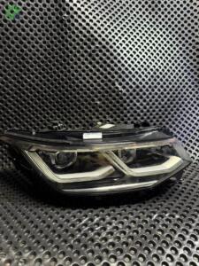 VOLKSWAGEN TİGUAN SAĞ FAR