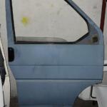 VOLKSWAGEN TRANSPORTER T4 SAĞ ÖN KAPI