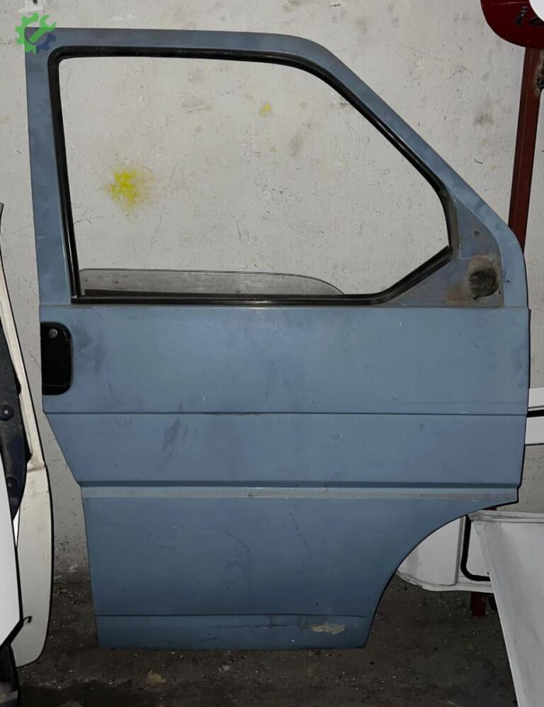 Volkswagen Transporter Sağ Ön Kapı çıkma parça