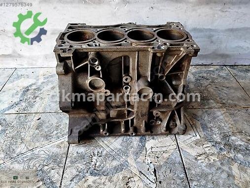 Volkswagen Jetta Blok 04E103032AK çıkma parça