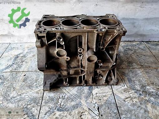 Volkswagen Jetta Blok 04E103032AK çıkma parça