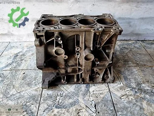 Volkswagen Jetta Blok 04E103032AK çıkma parça
