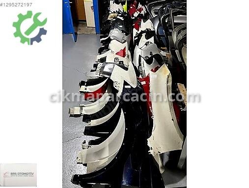 Volkswagen Caddy Sol Çamurluk çıkma parça