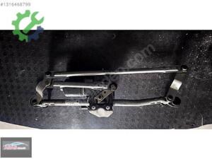 VOLKSWAGEN CADDY CAM SİLGİ MOTORU ORJINAL ÇIKMA