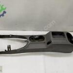 VOLKSWAGEN CADDY GRİ ORTA KONSOL 2K0 863 241 C