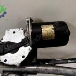 VOLKSWAGEN GOLF4 ÖN SİLECEK MOTORU 1J1 955 113 B
