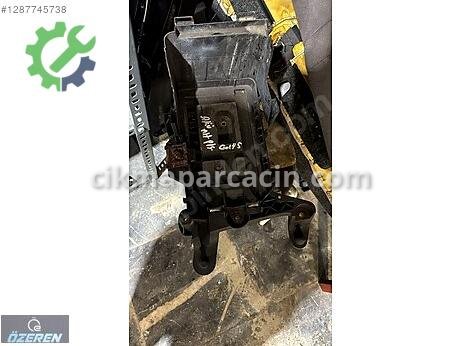 Volkswagen Golf Akü Kapağı çıkma parça