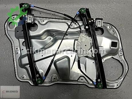 Volkswagen Golf Ön Cam çıkma parça