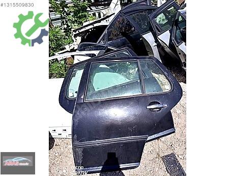 Volkswagen Golf Sağ Arka Kapı çıkma parça