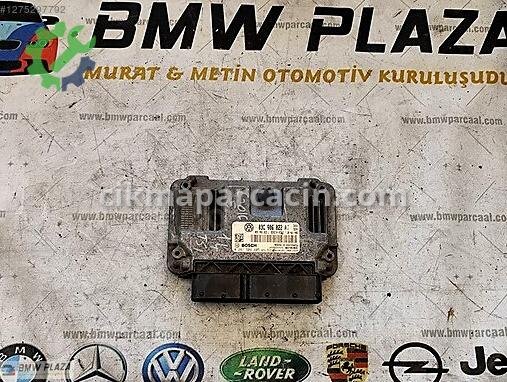 Volkswagen Golf Motor Beyni 03C906022AT çıkma parça