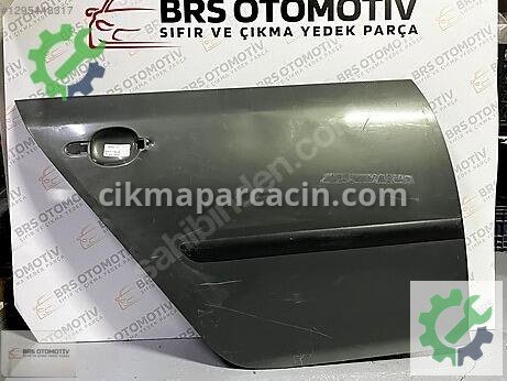 Volkswagen Golf Sağ Arka Kapı çıkma parça