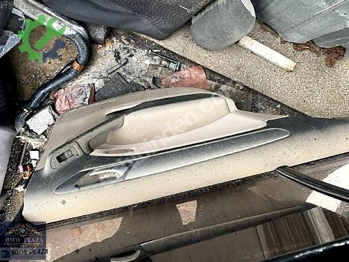 Volkswagen Golf Sol Arka Kapı çıkma parça