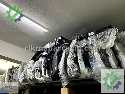 Volkswagen Golf Ön Tampon çıkma parça