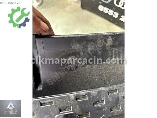 Volkswagen Golf Tampon Spoyleri 5G6807568 çıkma parça