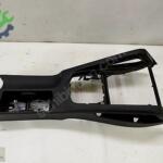 VOLKSWAGEN JETTA-GOLF5 SİYAH KONSOL ÇERÇEVESİ 1K0 862 531 A