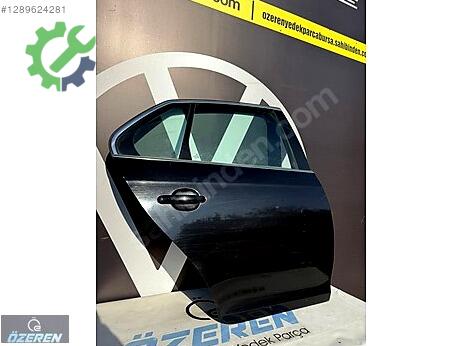 Volkswagen Jetta Sağ Arka Kapı çıkma parça
