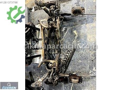 Volkswagen Jetta Arka Taşıyıcı çıkma parça