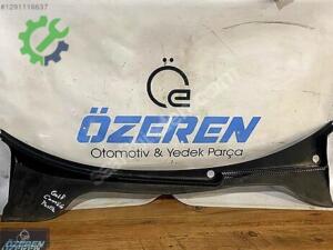 VOLKSWAGEN JETTA A5 ÖN CAM IZGARASI ÖZEREN YEDEK PARÇA