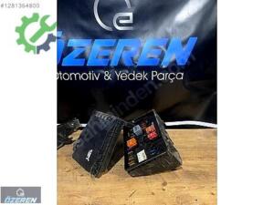 VOLKSWAGEN JETTA A5 SİGORTA KUTUSU 1K3152642