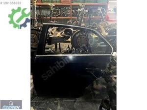 VOLKSWAGEN JETTA A5 SOL ARKA KAPI