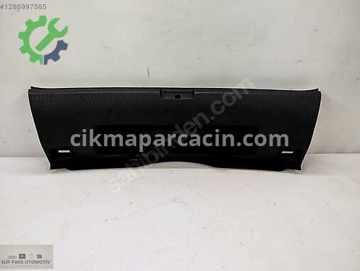 Volkswagen Jetta Arka Bagaj 5C6863459 çıkma parça